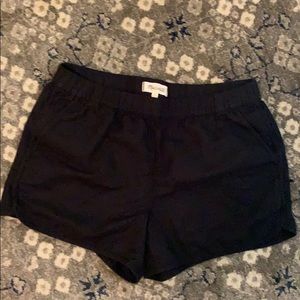 Madewell Size M Black Pull On Shorts w/ pockets